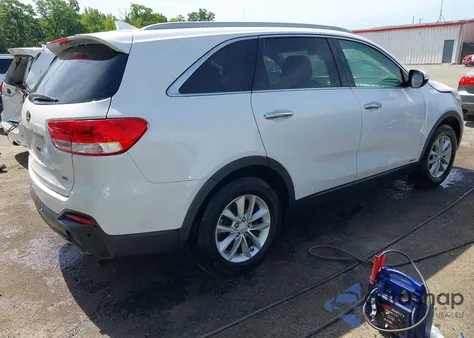 2016 Kia Sorento 2.4L Lx из США, поврежденный, VIN 5XYPGDA37GG036962